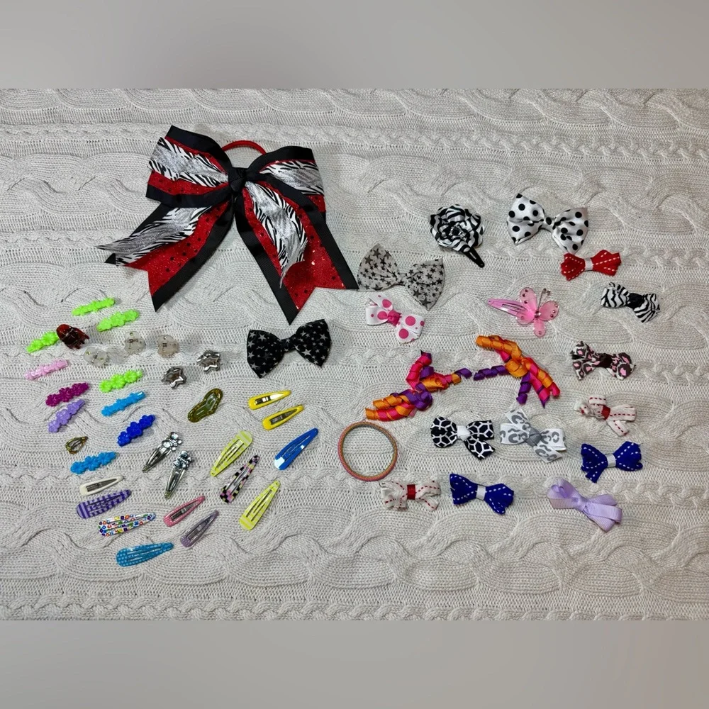 Lot of Kid’s Hair Accessories #1085